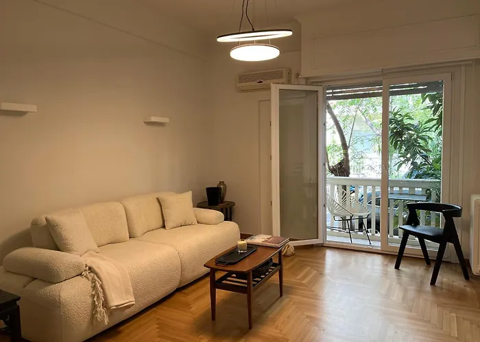 Locals Apartment Kolonaki